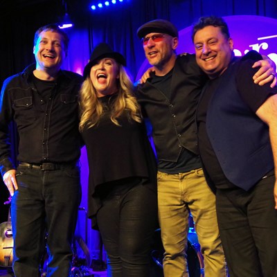 Samantha King & The Midnight Outfit
